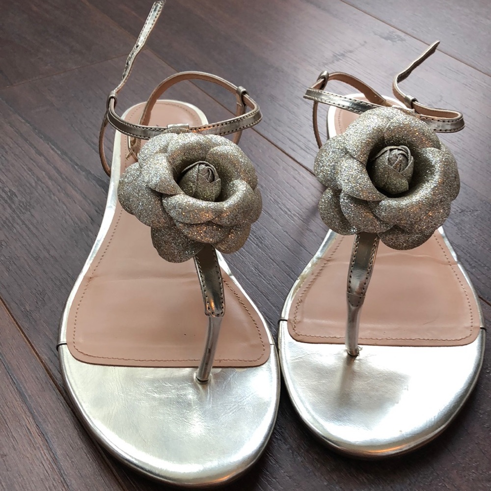 Metallic gold sandals